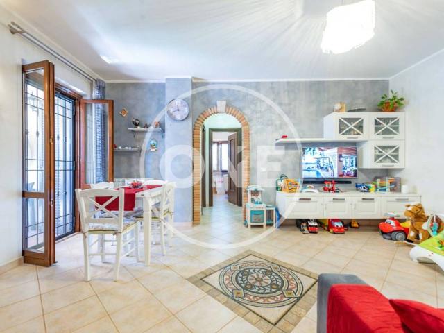 Appartamento in vendita a Roma RM