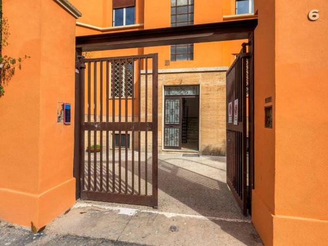 Appartamento in vendita a Roma RM