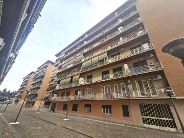 Appartamento in vendita a Roma RM