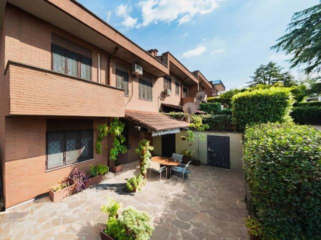 Appartamento in vendita a Roma RM