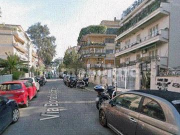Appartamento in vendita a Roma RM