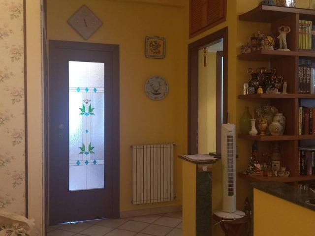 Appartamento in vendita a Roma RM
