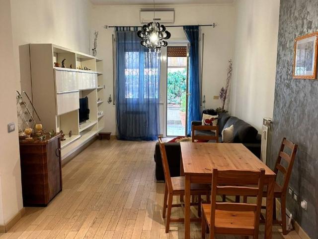 Appartamento in vendita a Roma RM