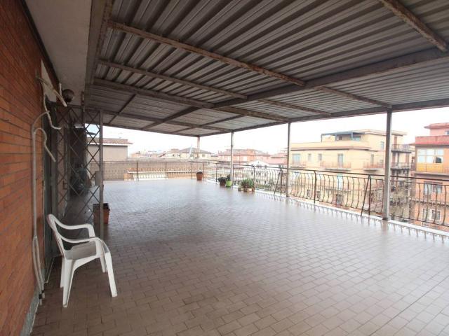 Appartamento in vendita a Roma RM