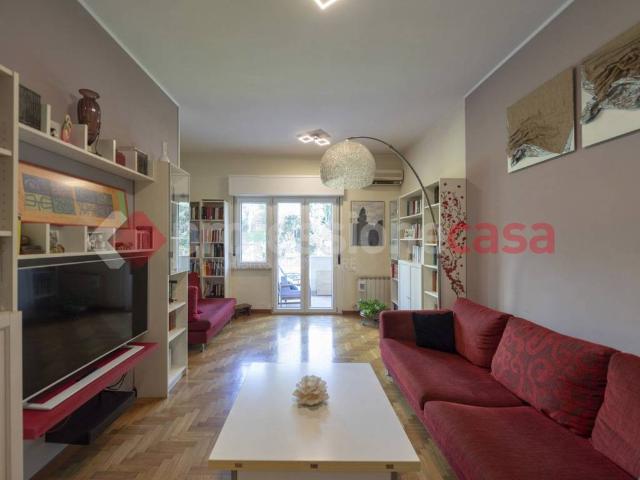 Appartamento in vendita a Roma RM