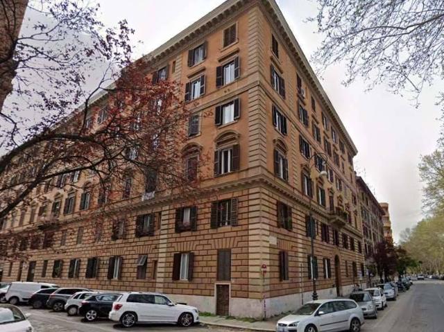 Appartamento in vendita a Roma RM