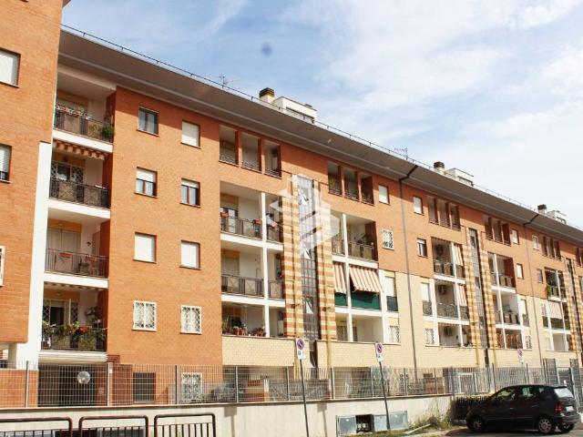 Appartamento in vendita a Roma RM