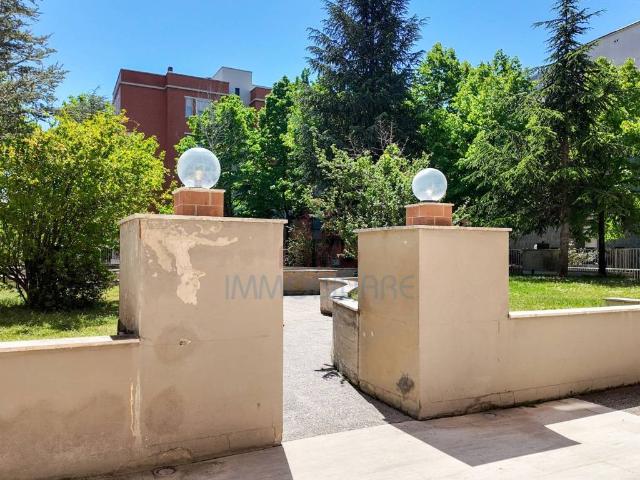 Appartamento in vendita a Roma RM