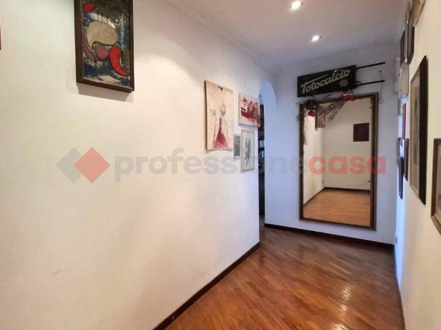 Appartamento in vendita a Roma RM