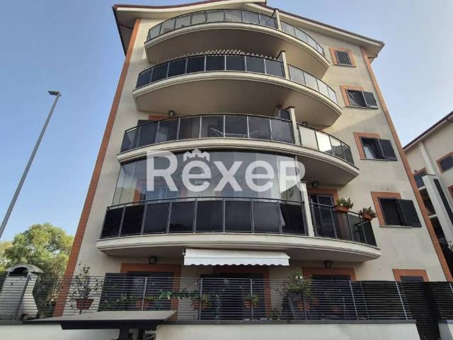 Appartamento in vendita a Roma RM