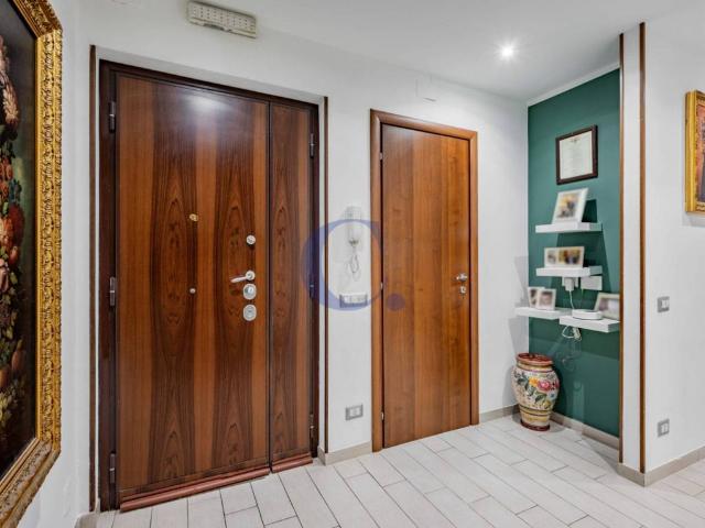 Appartamento in vendita a Roma RM