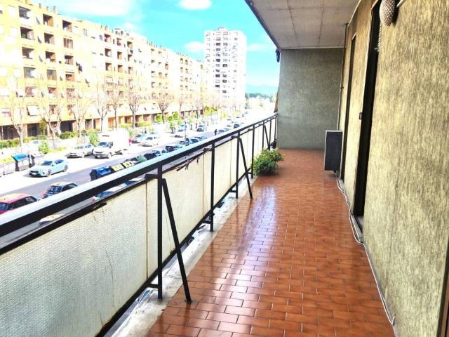 Appartamento in vendita a Roma RM