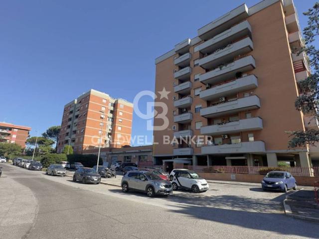 Appartamento in vendita a Roma RM