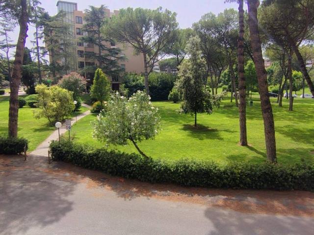 Appartamento in vendita a Roma RM
