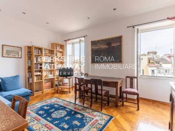 Appartamento in vendita a Roma RM