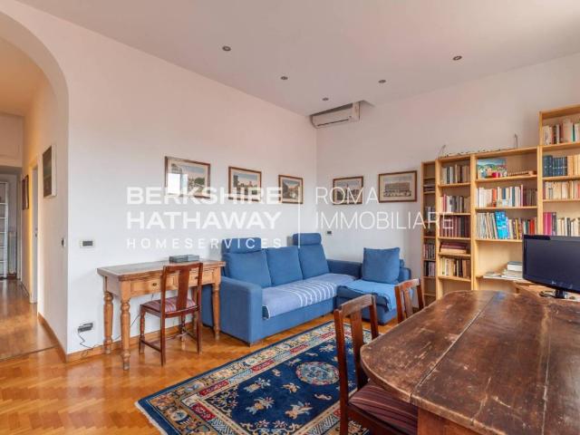Appartamento in vendita a Roma RM