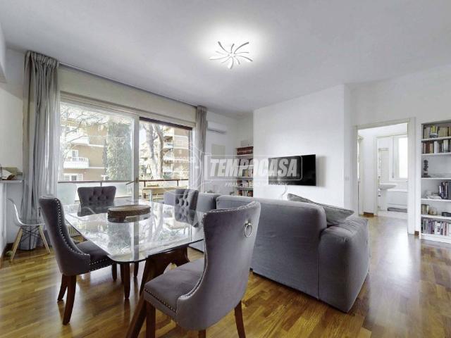 Appartamento in vendita a Roma RM
