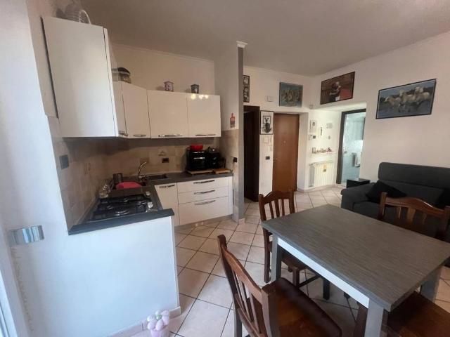 Appartamento in vendita a Roma RM