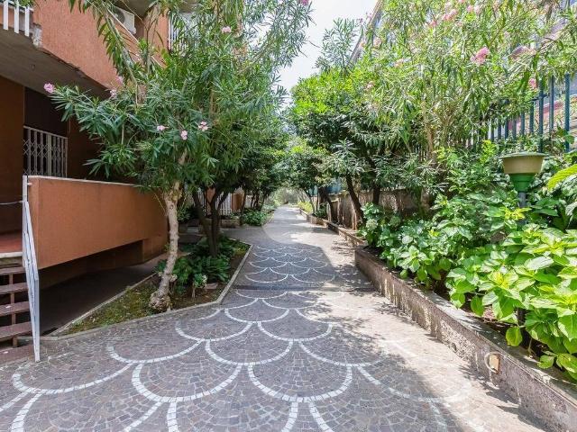 Appartamento in vendita a Roma RM