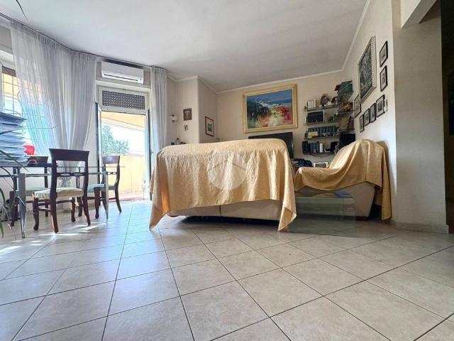 Appartamento in vendita a Roma RM