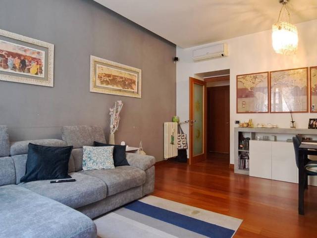 Appartamento in vendita a Roma RM