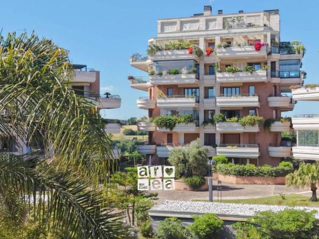 Appartamento in vendita a Roma RM