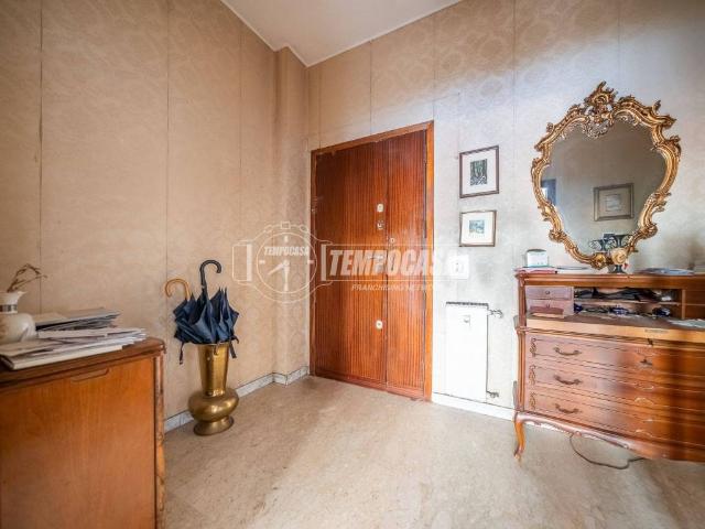 Appartamento in vendita a Roma RM