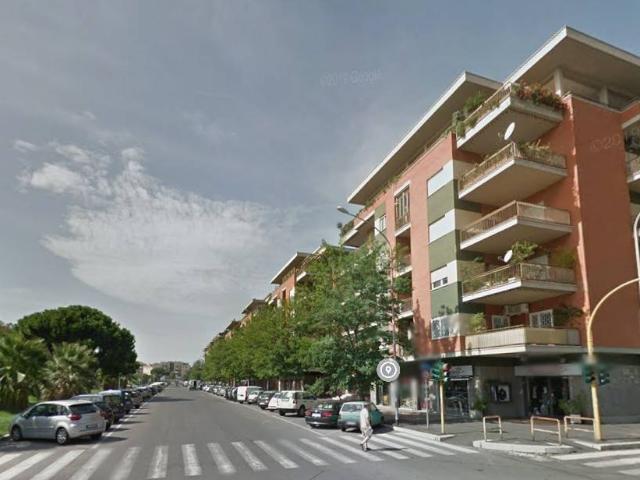 Appartamento in vendita a Roma RM