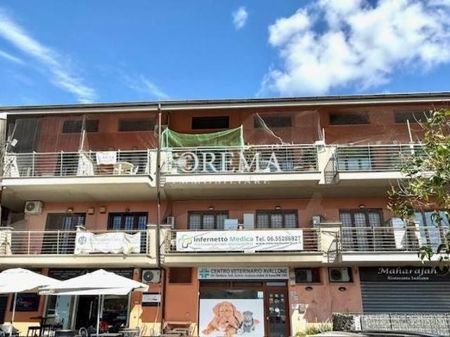 Appartamento in vendita a Roma RM