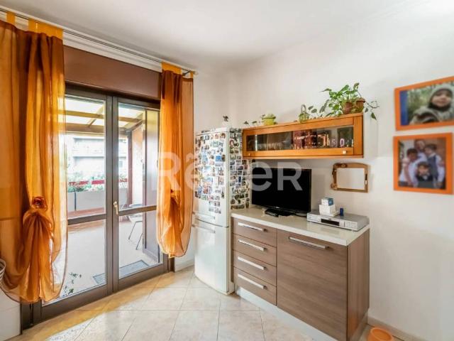 Appartamento in vendita a Roma RM