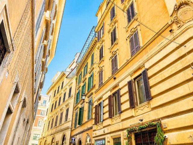 Appartamento in vendita a Roma RM