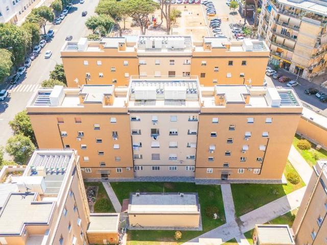 Appartamento in vendita a Roma RM