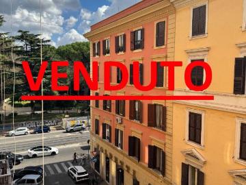 Appartamento in vendita a Roma RM