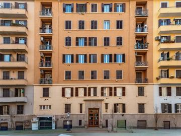 Appartamento in vendita a Roma RM