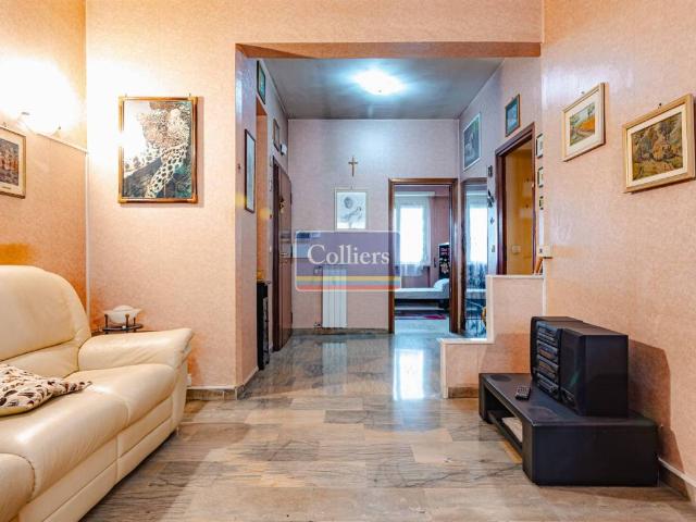 Appartamento in vendita a Roma RM
