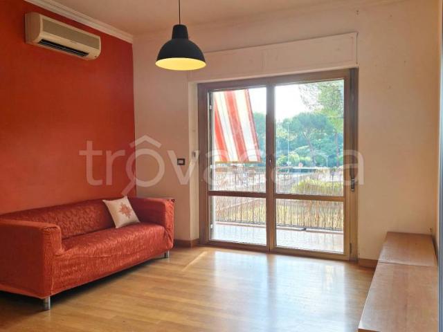 Appartamento in vendita a Roma via Casal Tidei, San Basilio