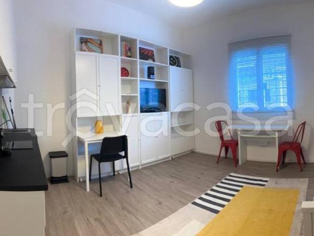 Appartamento in vendita a Roma via del Forte Braschi, Battistini Primavalle