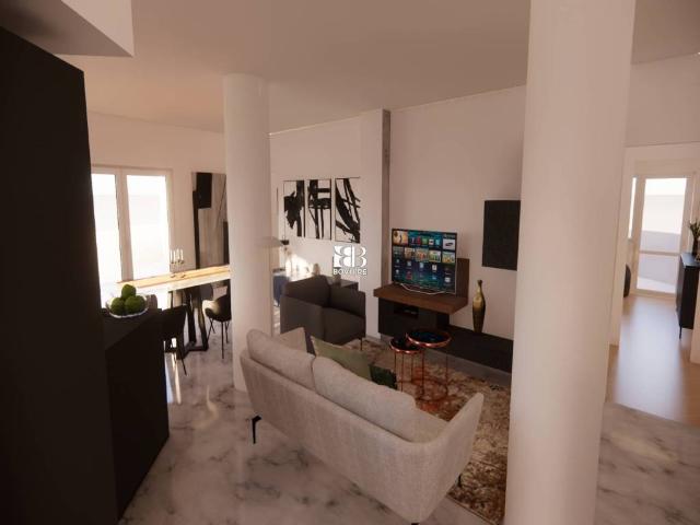 Appartamento in vendita a Roma via Giovanni Nicotera, Mazzini Delle Vittorie