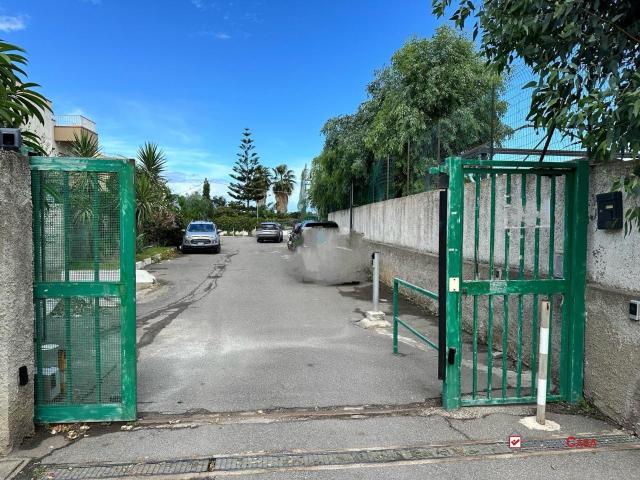 Appartamento in vendita a Rometta