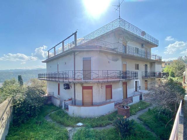 Appartamento in vendita a Rometta ME