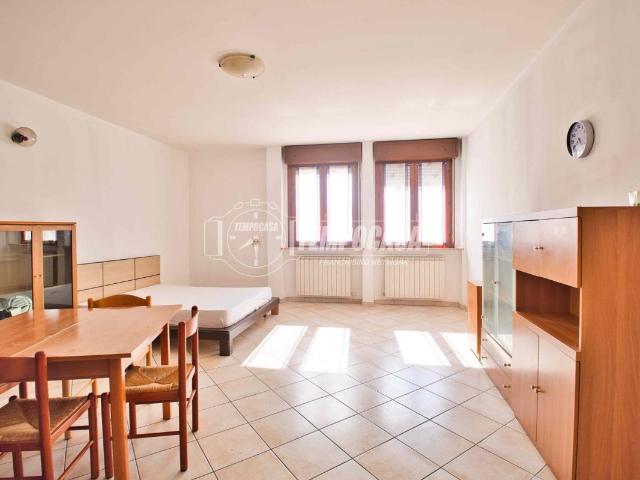 Appartamento in vendita a Romentino
