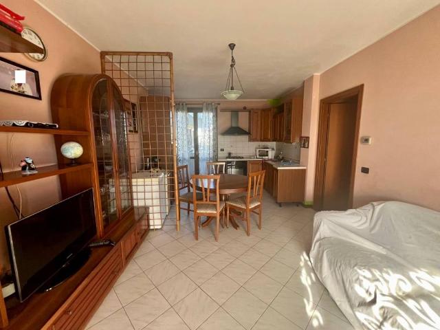 Appartamento in vendita a Romentino NO