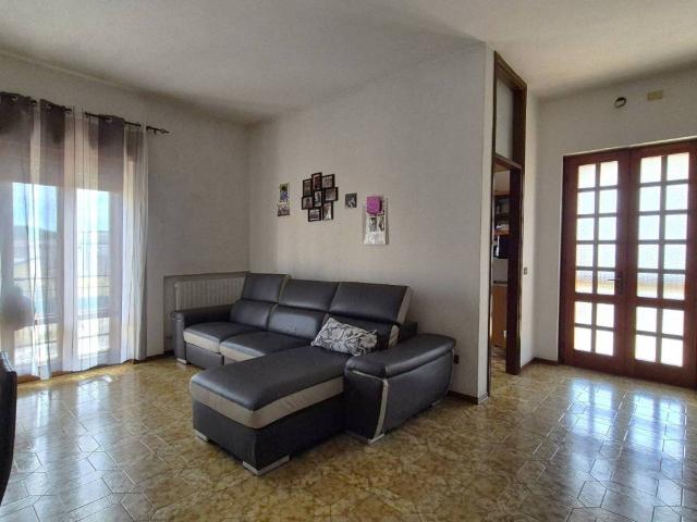 Appartamento in vendita a Roncà VR