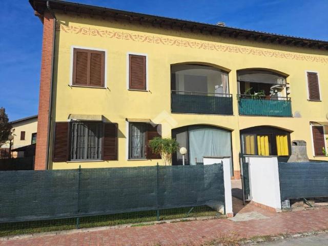 Appartamento in vendita a Roncaro PV