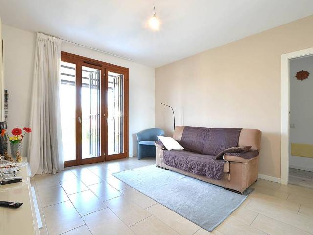 Appartamento in vendita a Roncello MB