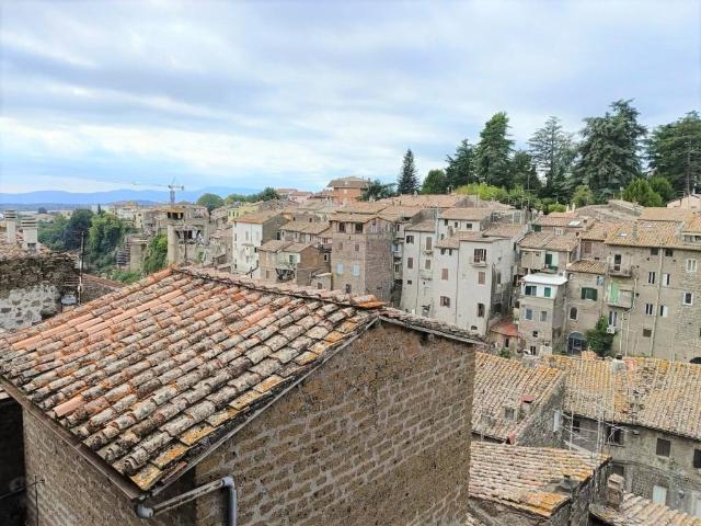 Appartamento in vendita a Ronciglione VT