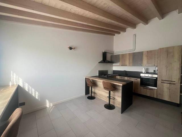 Appartamento in vendita a Roncoferraro MN