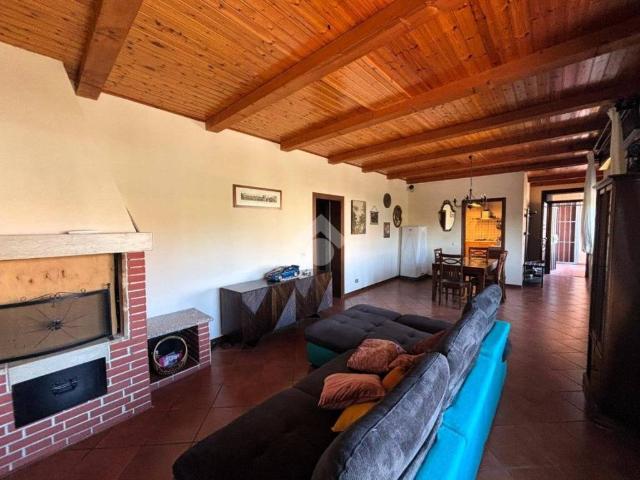 Appartamento in vendita a Roncoferraro MN
