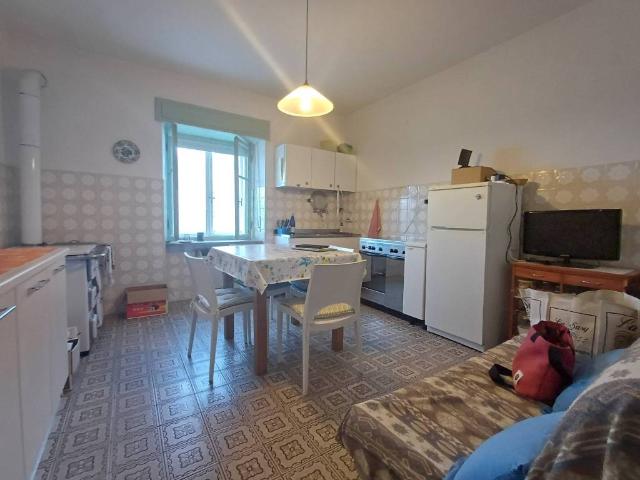 Appartamento in vendita a Ronzo Chienis TN