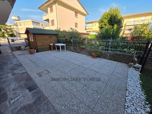 Appartamento in vendita a Rosolina RO